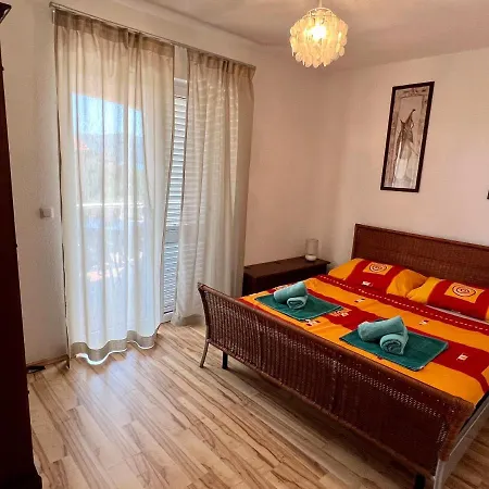 Apartment-julia