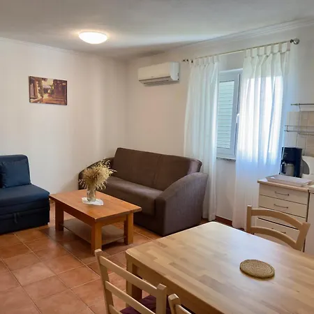 Apartment-julia Apartment *